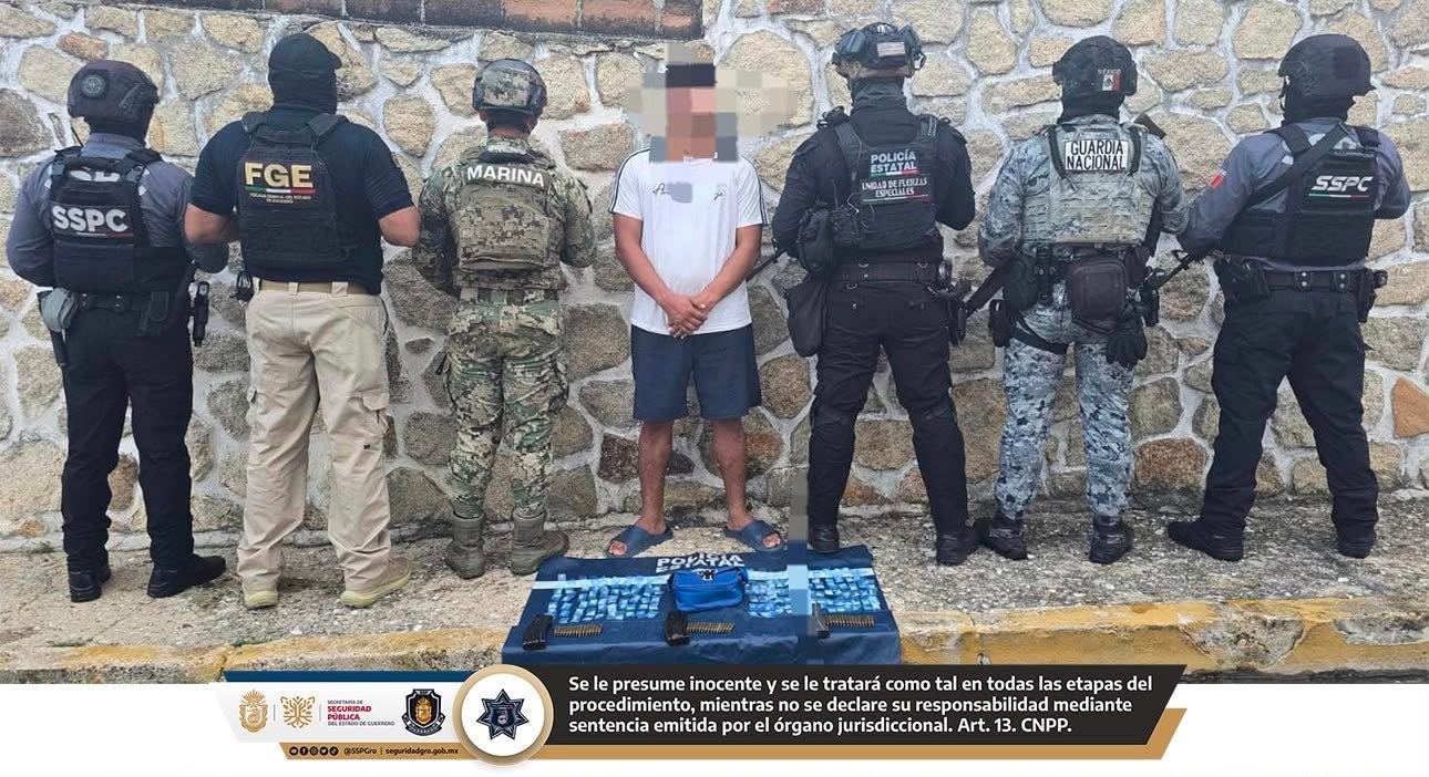 Capturan a sujeto con dosis de cristal y cargadores de fusil tras operativo masivo en Acapulco