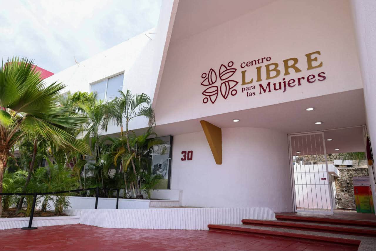 ¿Qué son los Centros LIBRE y cómo operan estos espacios comunitarios para la protección de las mujeres en México?