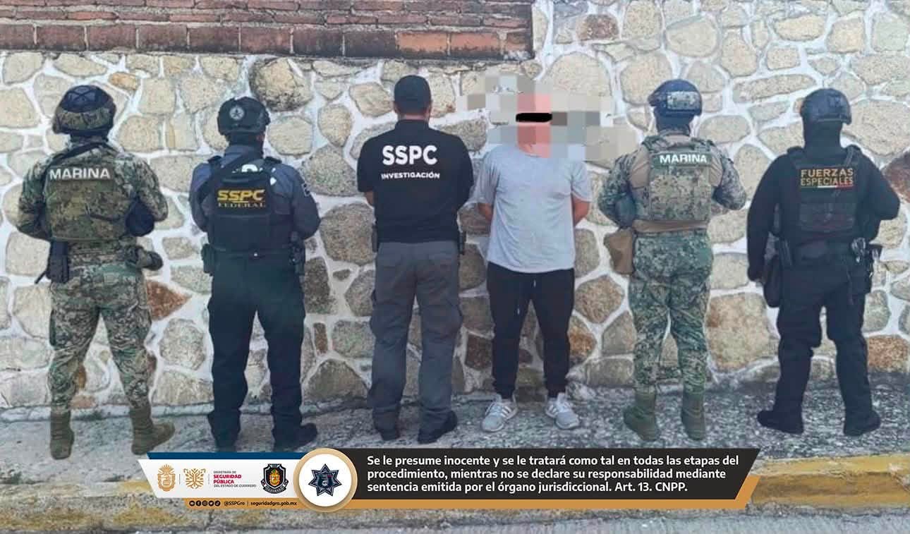Detienen a un hombre con arma de fuego, presunta droga y vehículo durante operativo en Ciudad Renacimiento, en Acapulco