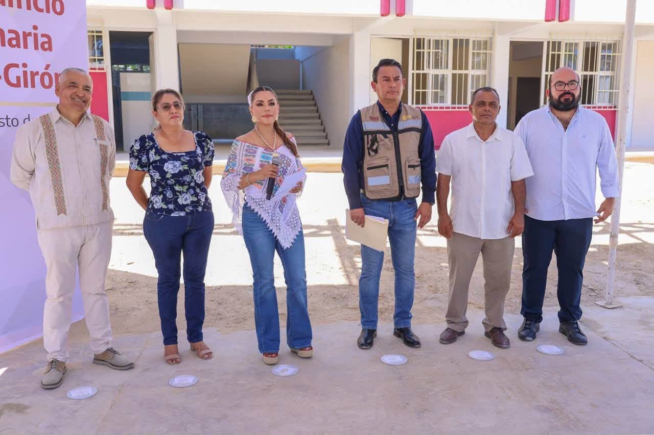 Supervisa Evelyn Salgado la construcción de nueva escuela primaria en la colonia Bonfil de Acapulco