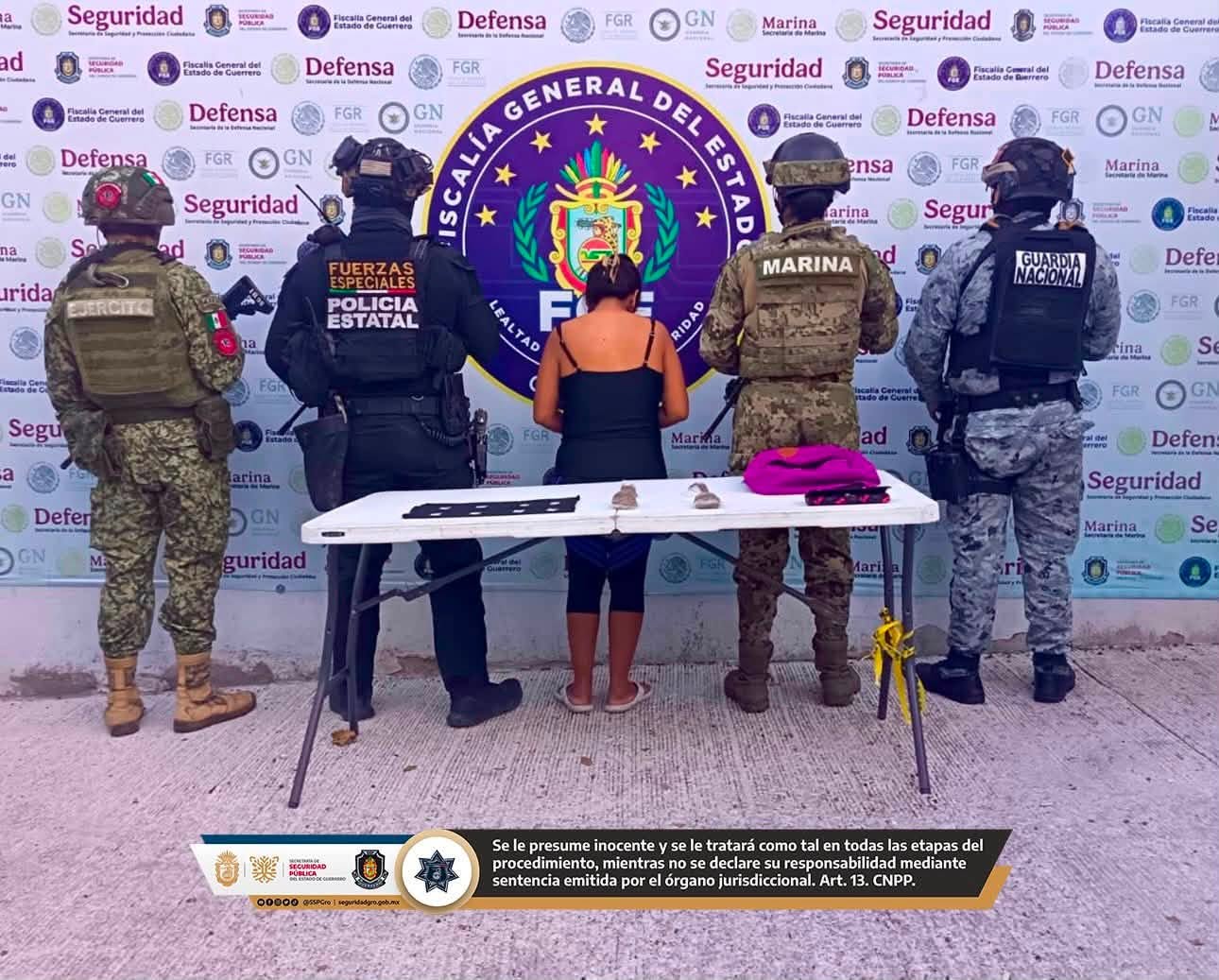 Detienen a tres personas y aseguran probable droga en distintos puntos de Acapulco