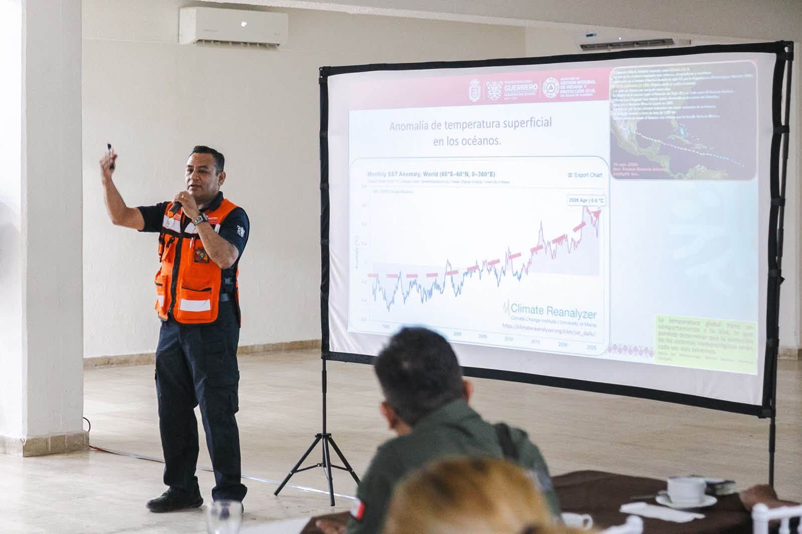 Sector turístico de Guerrero refuerza protocolos ante temporada de ciclones tropicales 2026