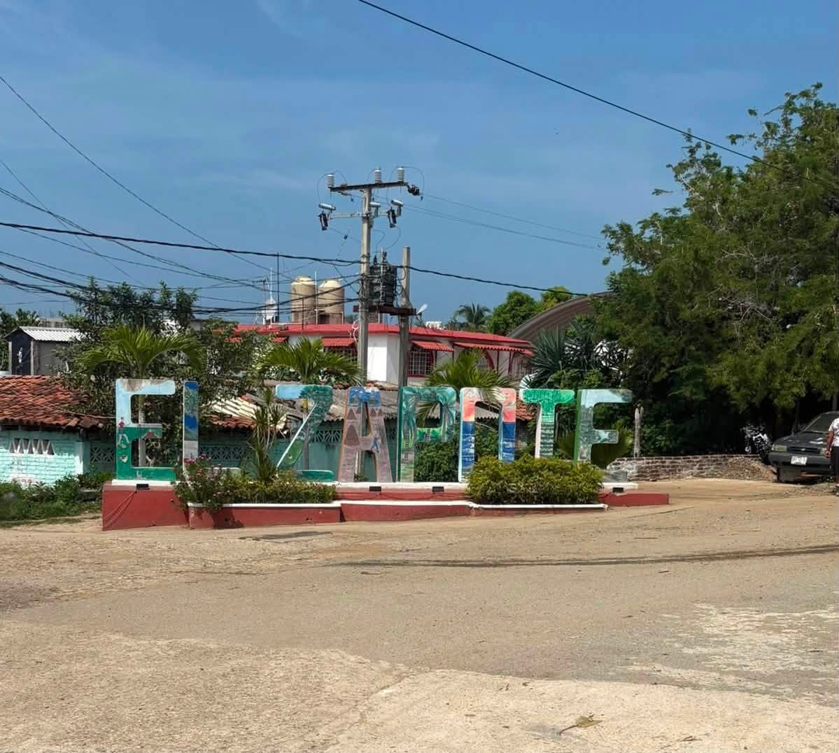 Violencia y desplazamiento dejan viviendas abandonadas en comunidades de Coyuca de Benítez
