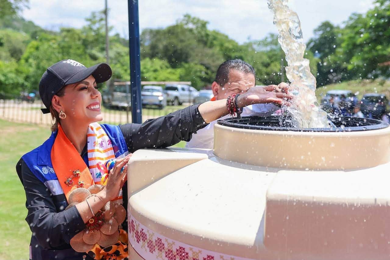 Evelyn Salgado transforma Tierra Colorada con más de 70 MDP en obras y acciones