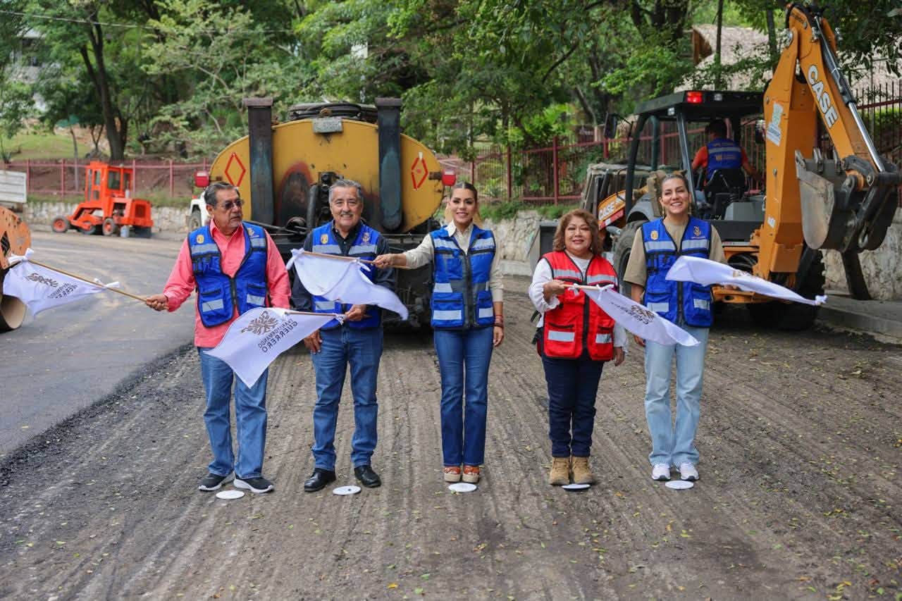 Evelyn Salgado inicia rehabilitación de tres vialidades al sur de Chilpancingo