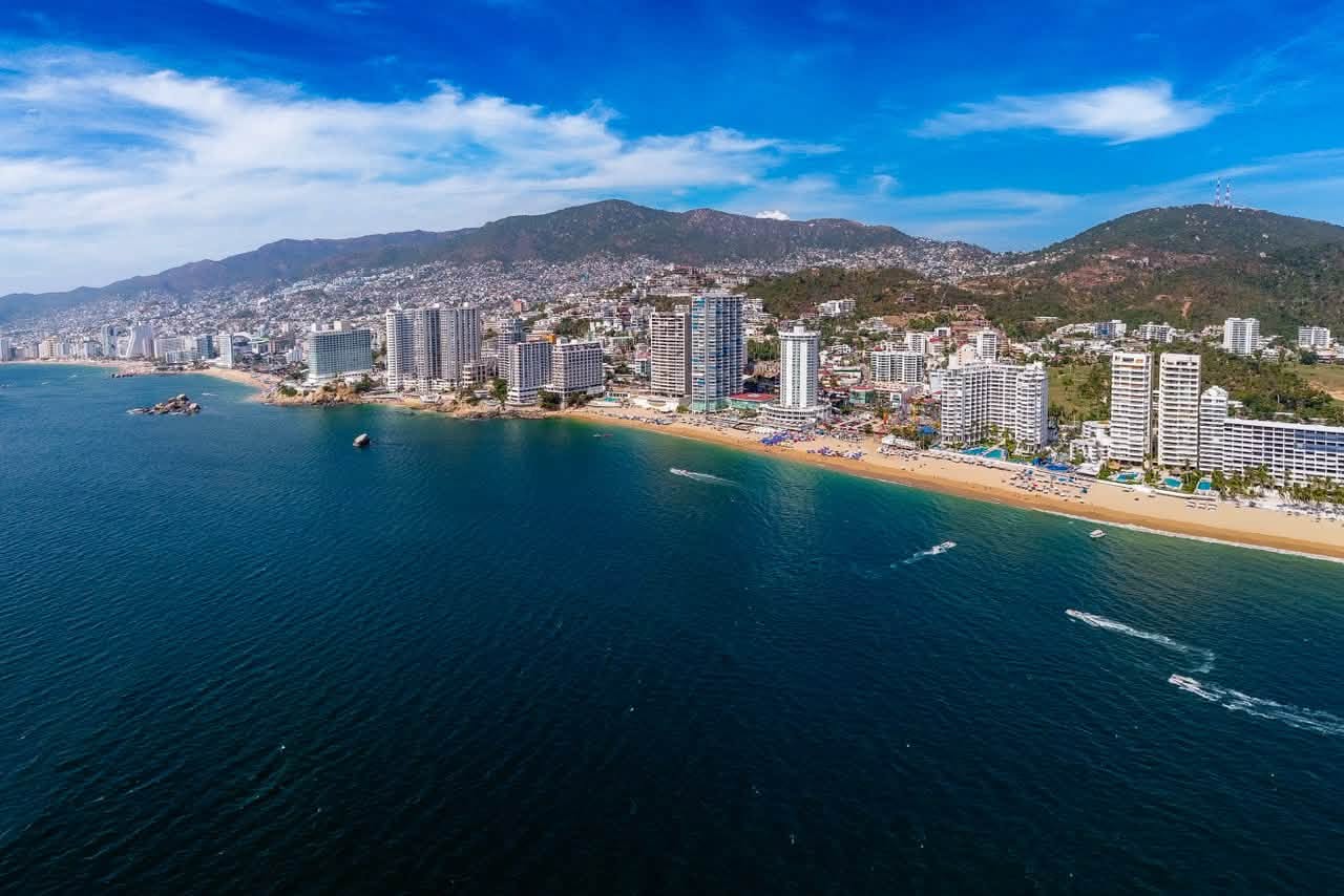 Guerrero recupera condiciones favorables para el turismo en sus destinos turísticos
