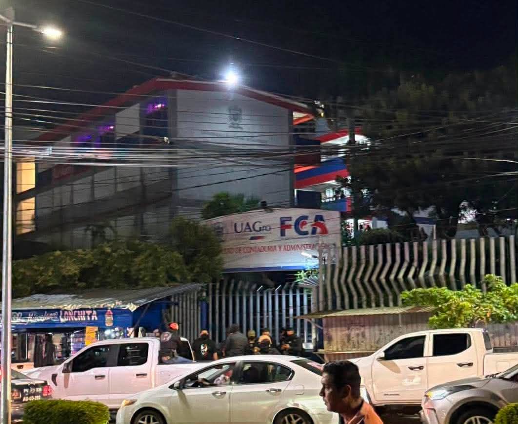Operativo armado en la Facultad de Contaduría de Acapulco deja cuatro detenidos; investigan lo ocurrido