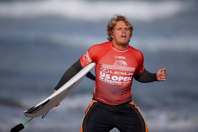 De héroe olímpico a señalado por abuso sexual: el escándalo de Alan Cleland que sacude al surf mexicano